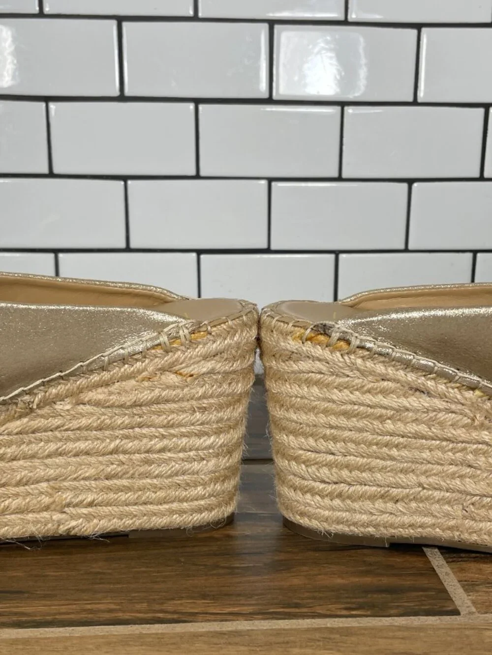Franco Sarto Tiffany Shoes Womens 11 Gold Leather Platform Wedge Espadrille